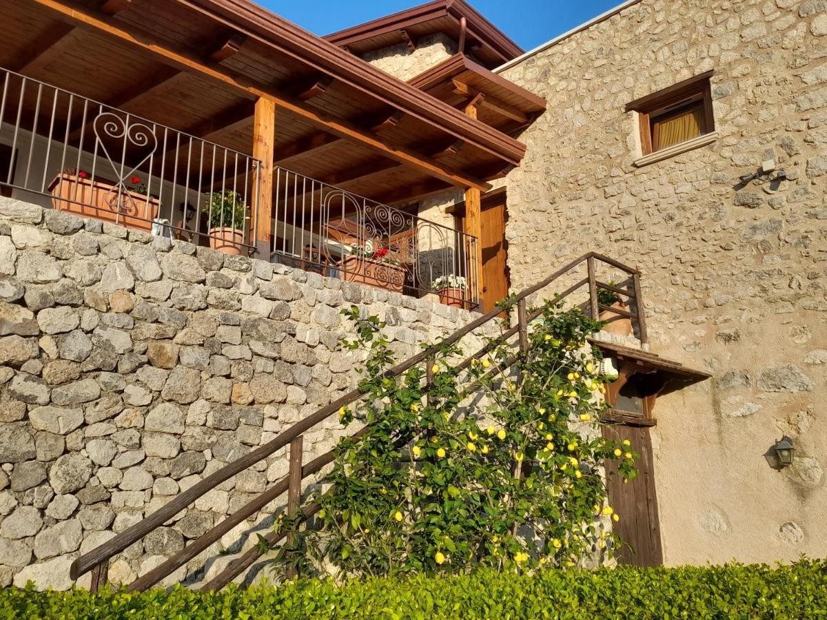 Agriturismo Orrido Di Pino Agerola Exterior foto